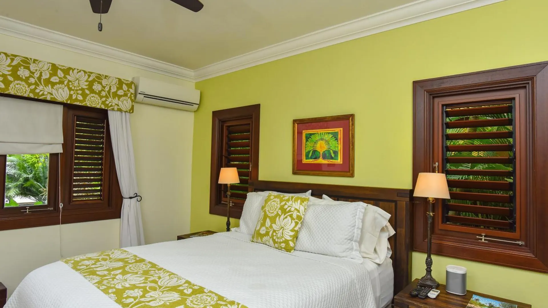 Afimi Beach House Montego Bay 4Br Beachfront Villa